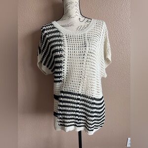Buckle Blu Pepper Crochet Knit Stripe Boho Cream Black Sweater Layering Top M